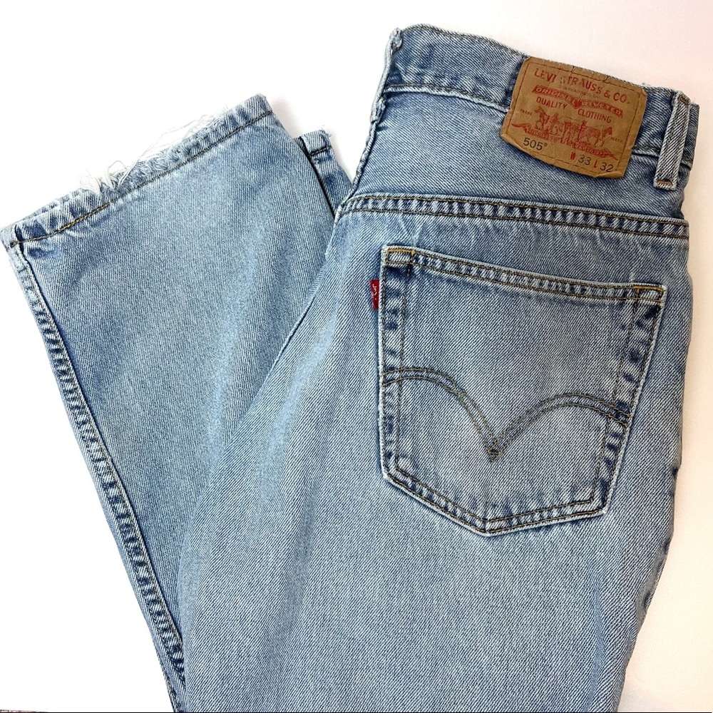 Vintage Y2K “Levi’s” 505 Relaxed Fit Straight Leg Jeans